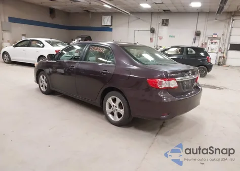 2013 Toyota Corolla Le Special Edition z USA, uszkodzony, nr VIN 2T1BU4EE6DC078576